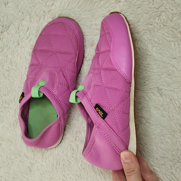 Girls /Kids Teva Reember Loafer Shoes Pink Sz 2 - Picture 2 of 12